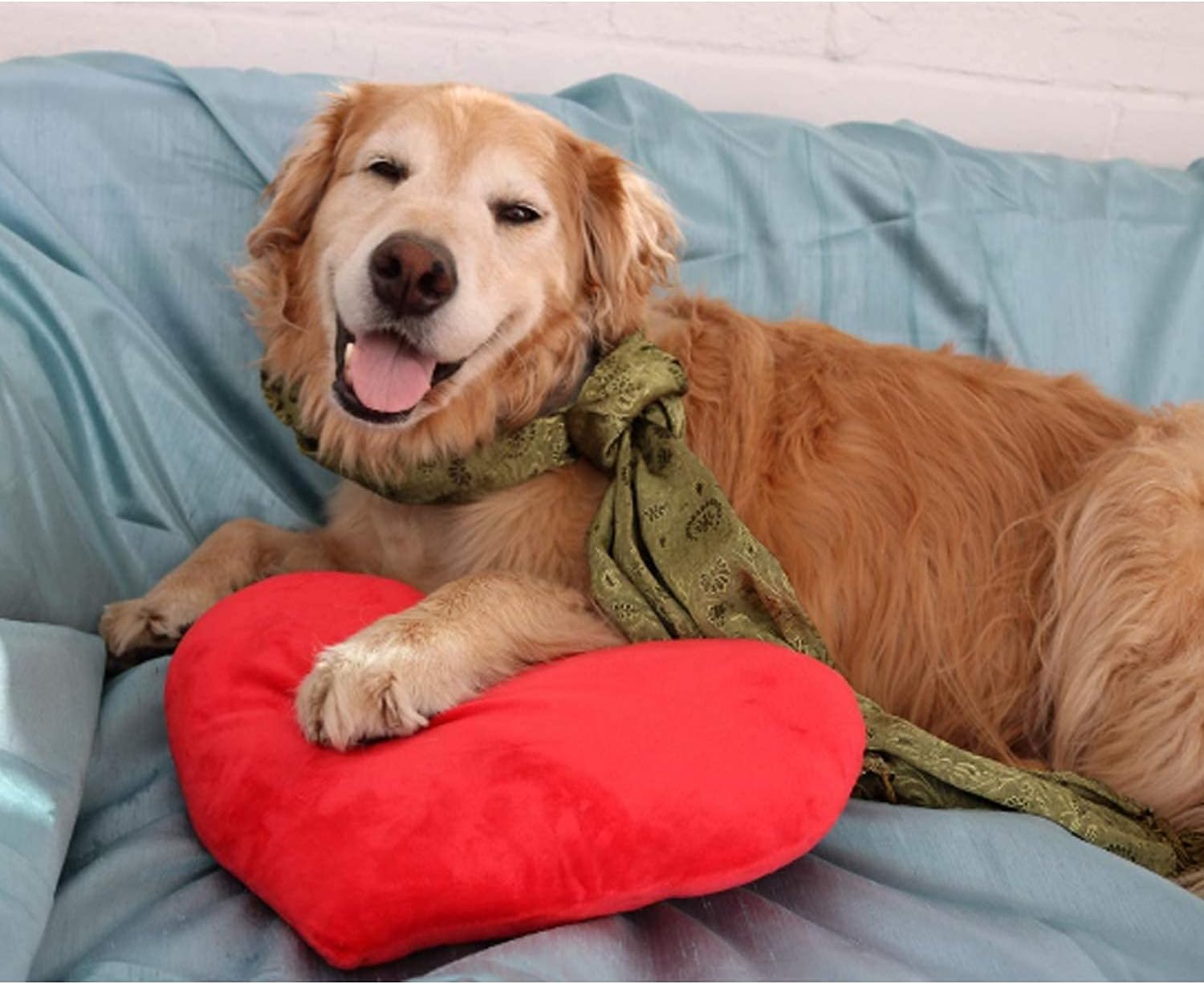 Cute Plush Red Heart Pillow Cushion Toy - Throw Pillows Gift for Kids, Friends, Children, Girls - Fit for Living Room, Bedroom, Dining Room, Office, Sofa, Cars, Chairs